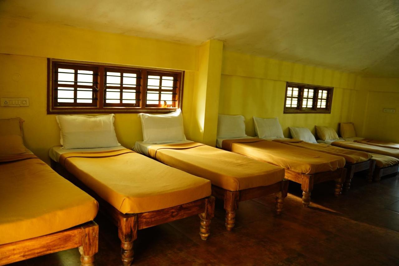 Qexperiences Coorg Hotel Madikeri Eksteriør billede