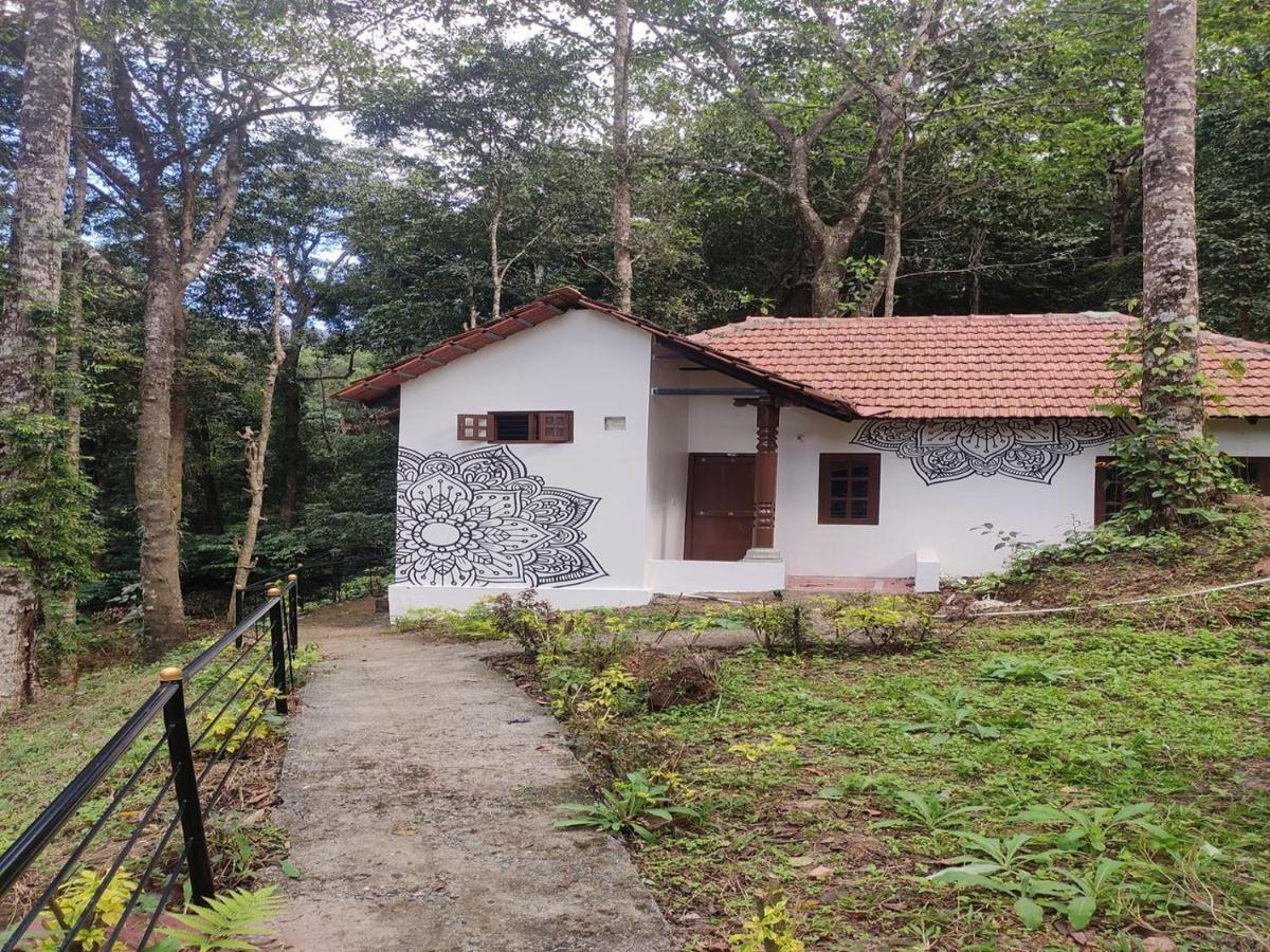 Qexperiences Coorg Hotel Madikeri Eksteriør billede
