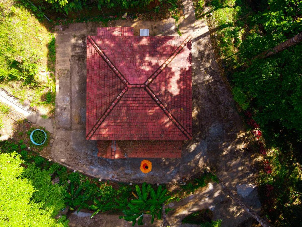 Qexperiences Coorg Hotel Madikeri Eksteriør billede